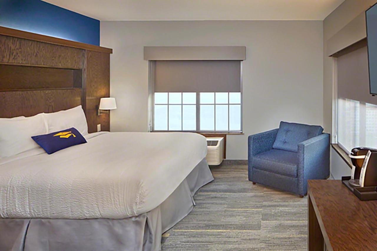 Hotel Scholar Morgantown, Tapestry Collection By Hilton Exterior foto