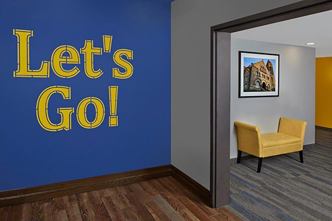 Hotel Scholar Morgantown, Tapestry Collection By Hilton Exterior foto